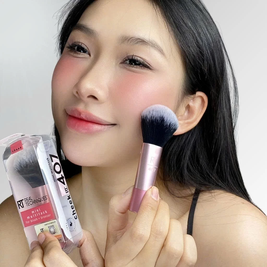 Cọ Phấn Phủ Cọ Má Hồng Mini RT Real Techniques Mini Multitask Makeup Brush 01704